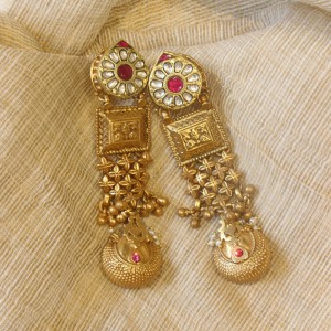 Sunhera Sona Earrings