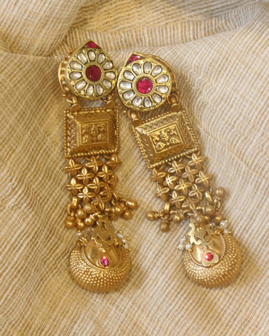 Sunhera Sona Earrings