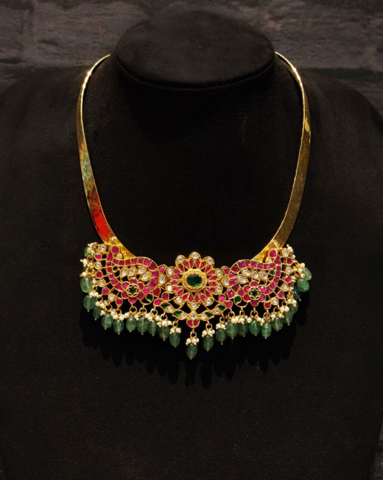 Gold Plated Necklace With Kundan And Contrasting Stones