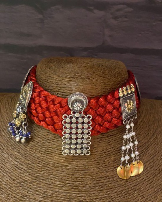 Red Thread Choker With Dual Tone Motif