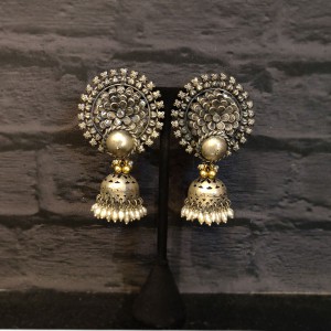 Bold Silver Jhumkas With Pearls