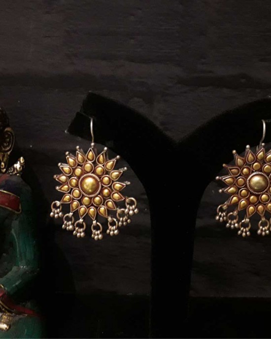 JHAN-JHARI Earrings