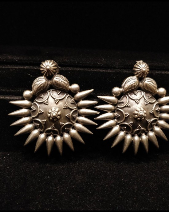 Tribal Stroke Studs