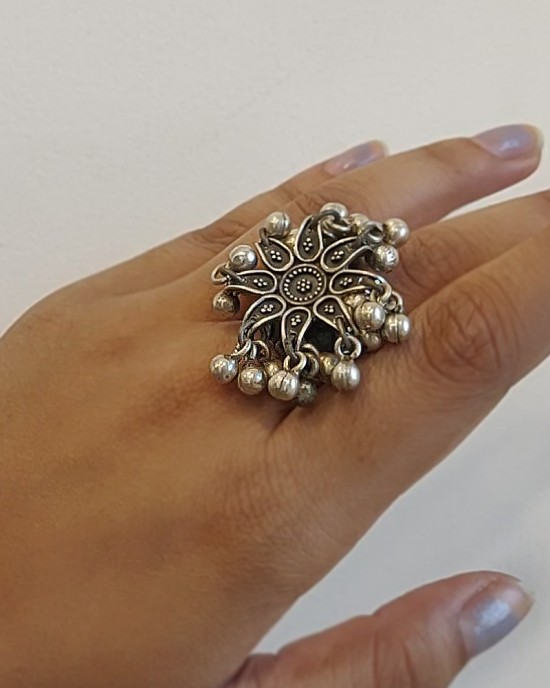 Floral Ghungroo Ring