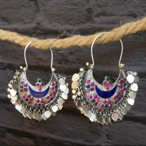 Vibrant Chaandbali Trinkets Earrings