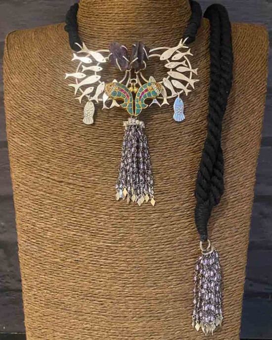 Unique Fish Choker With Tassels