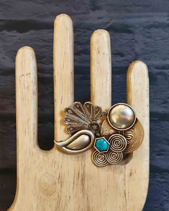 Unique Motif Ring With Turquoise Stone Ring