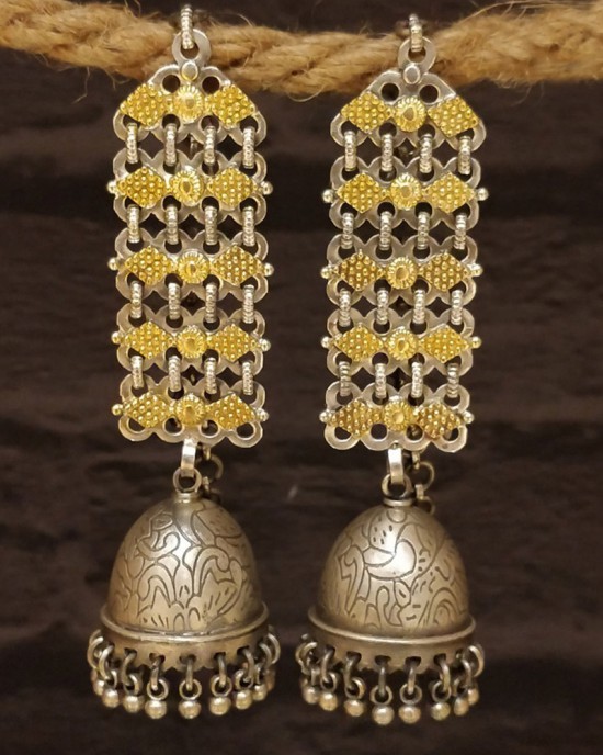 Dual Tone Jhumki Earrings