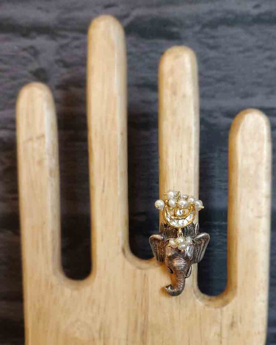 Bold Elephant Cocktail Ring With Pearls And Kundan Stones