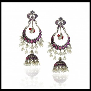 Sukritika Pearl Earrings